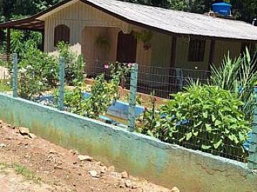 Ch�cara de 17.000m� � Venda | Campo Magro - PR